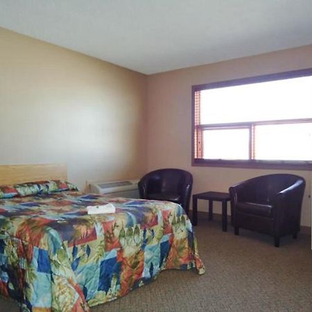 Chubby'S Bar & Motel Belle Plaine Esterno foto